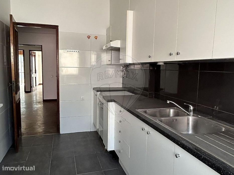 Apartamento T2 para arrendamento