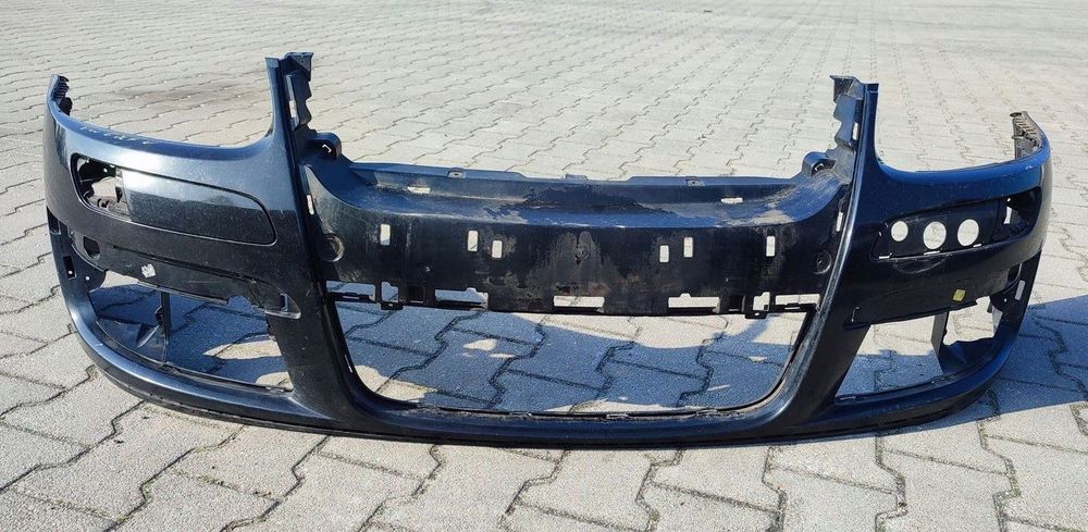 Zderzak przedni 1K0807221D VW Golf V Jetta KOMBI