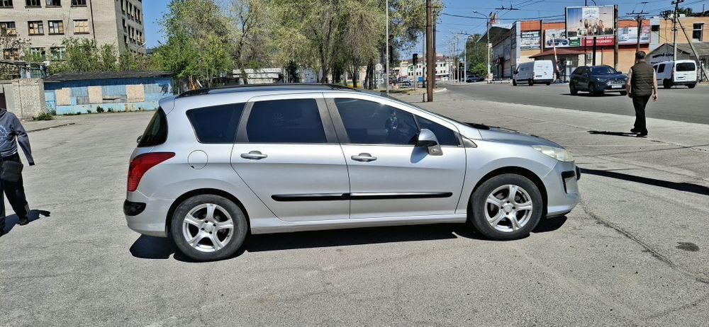 Продам Peugeot 308