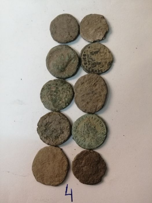 Último Lotes 10 moedas Romanas bronze por limpar