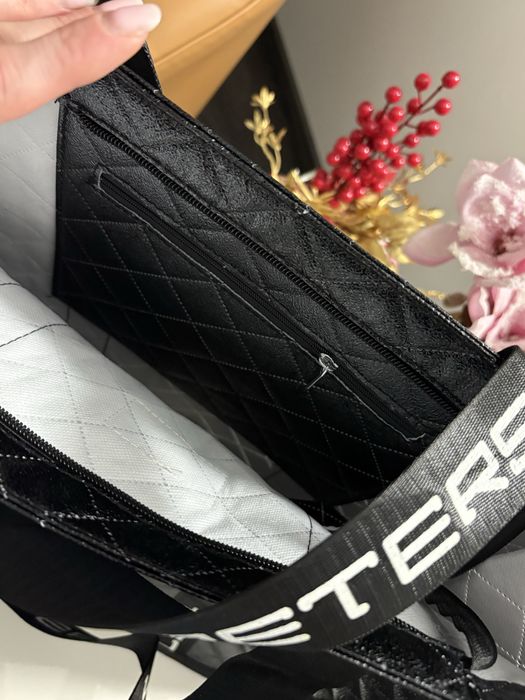 Duża torba shopper zapinana na zamek nowa Peterson czarna