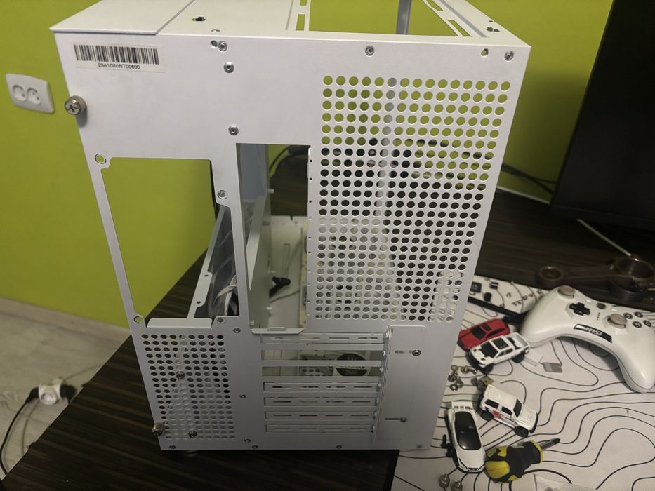 Корпус GAMEMAX Infinity + 6 вентиляторів ID-Cooling TF 12025 SW