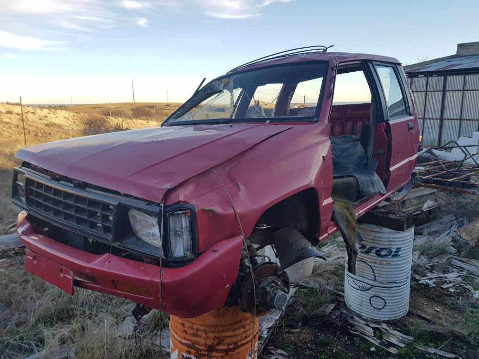 Mitsubishi L200 para peças
