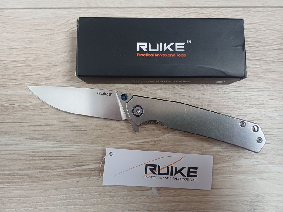 Ніж складний Ruike.