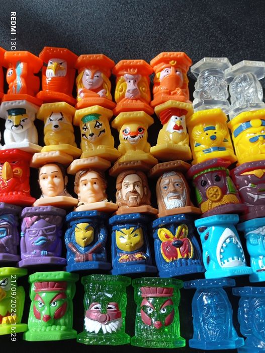 Lote de figuras abatons