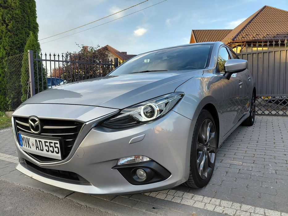 Mazda 3
