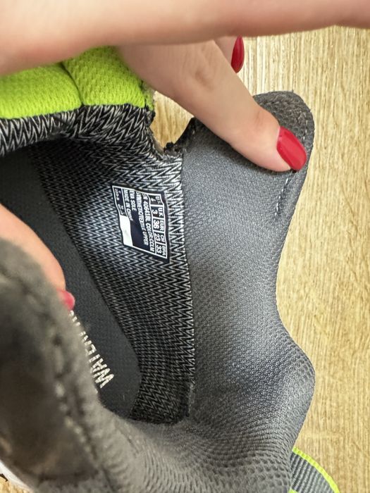 Черевики дитячі водонепроникні sketchers 36 розмір