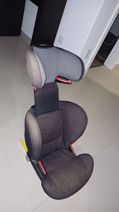 Cadeira Auto  BebéConfort  Rodifix Grupo 2/3