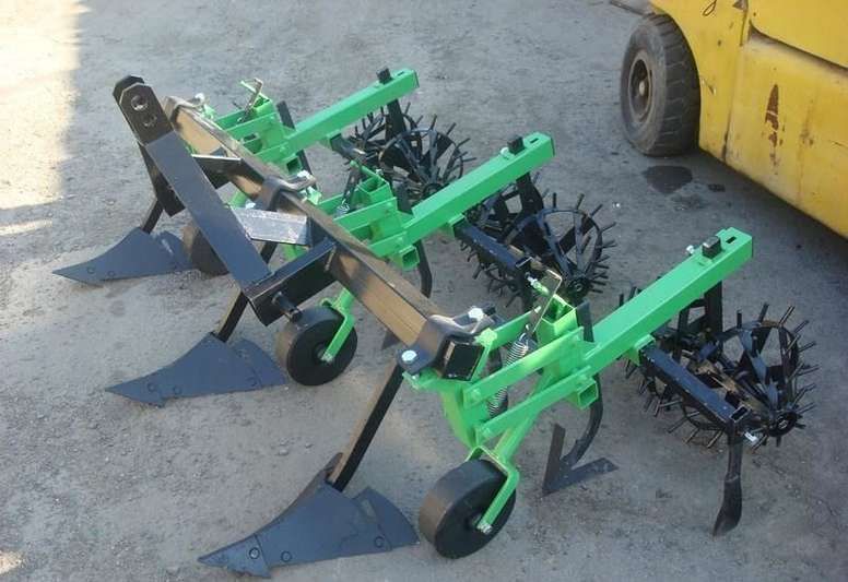 Культиватор окучник міжрядний, прополочный ежи, їжаки Bomet пропашной