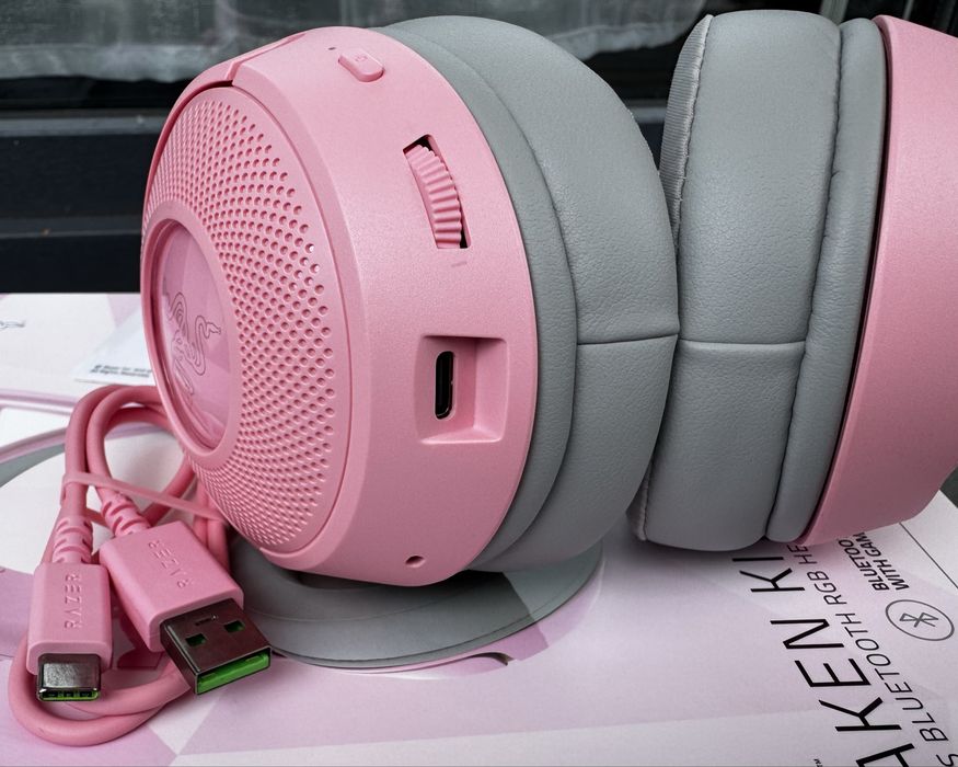 Słuchawki RAZER KRAKEN KITTY BT w bardzo dobrym stanie