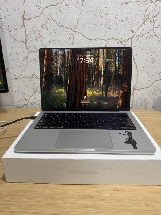 MacBook Pro 14” M1 Pro | 16GB RAM | 1TB SSD | Excelente estado