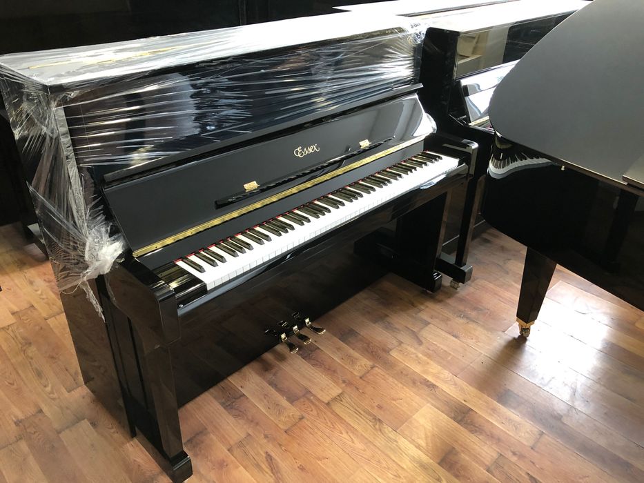 Pianino petrof fortepian kawai yamaha petrof