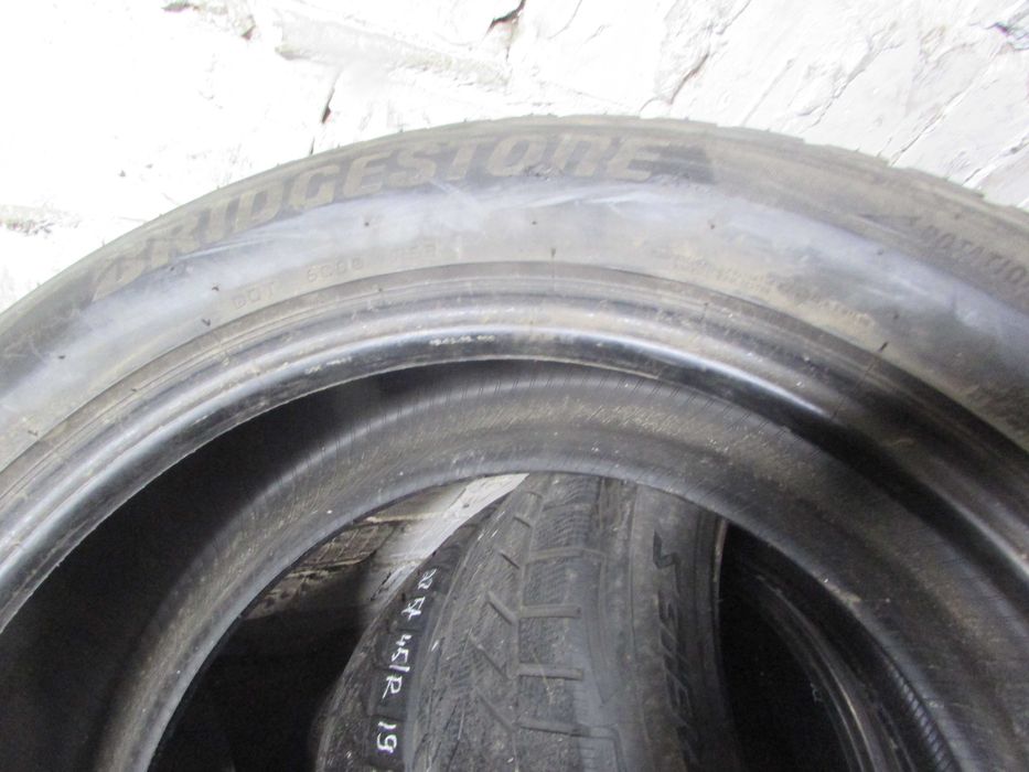 265/50/R19 Bridgestone Blizzak пара зимових шин
