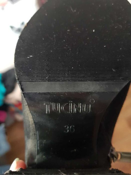 Замшеві черевички