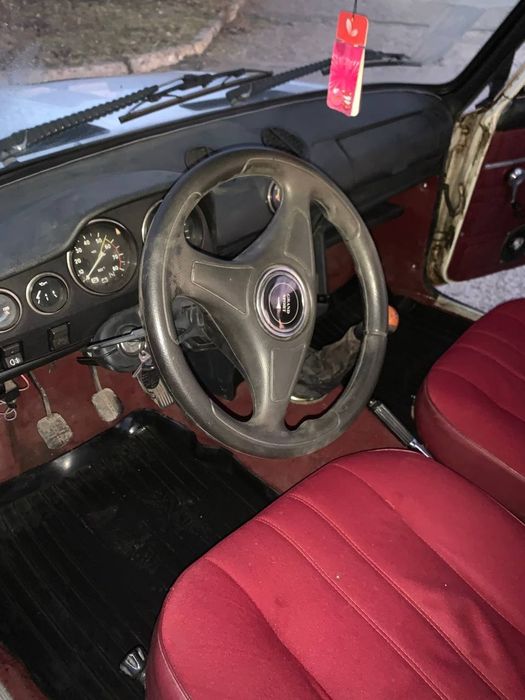 Продаеться ВАЗ-2106