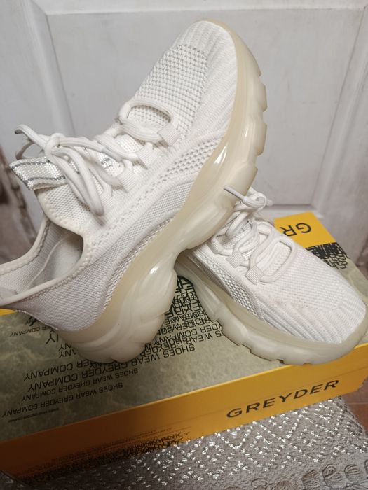 Кросовки от Vitto Rossi женские