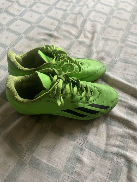 Sai do futebol e preciso juntar dinheiro.