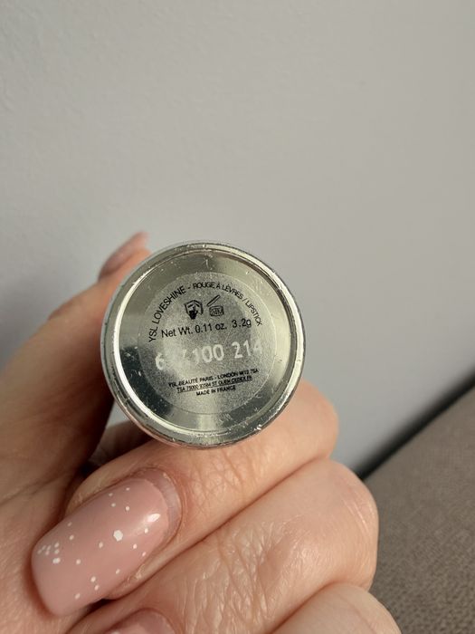 Szminka yves saint laurent 214 wet guava