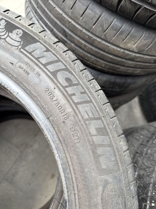 Шини резина 205/60/16 r16 Michelin пара літні