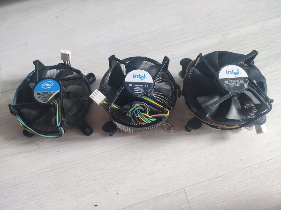 Кулер 120 мм Black + кулер на процессор с радиатором цена за 1ед