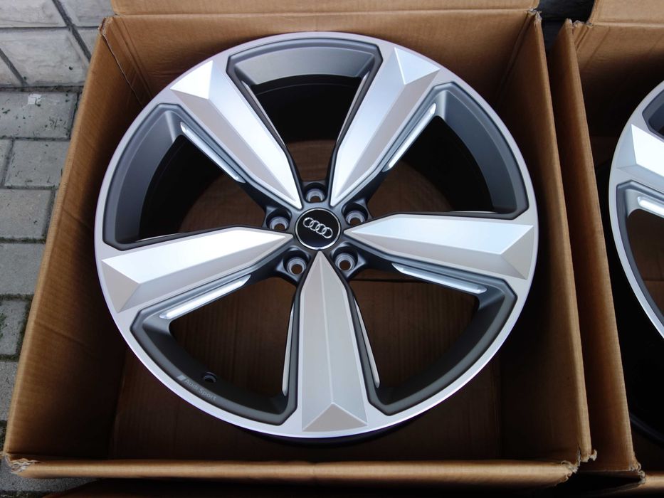 Felgi AUDI RS4 S4 A5 RS5 Q8 Q7 SQ7 SQ8 20'' Nowe Oryginalne