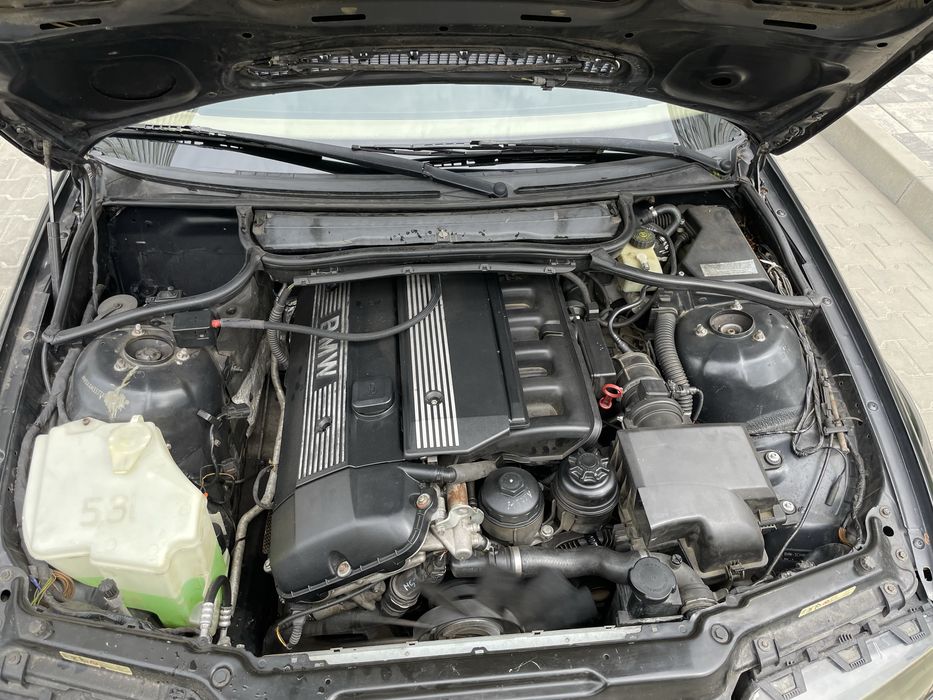 Продам бмв е46 на автомате