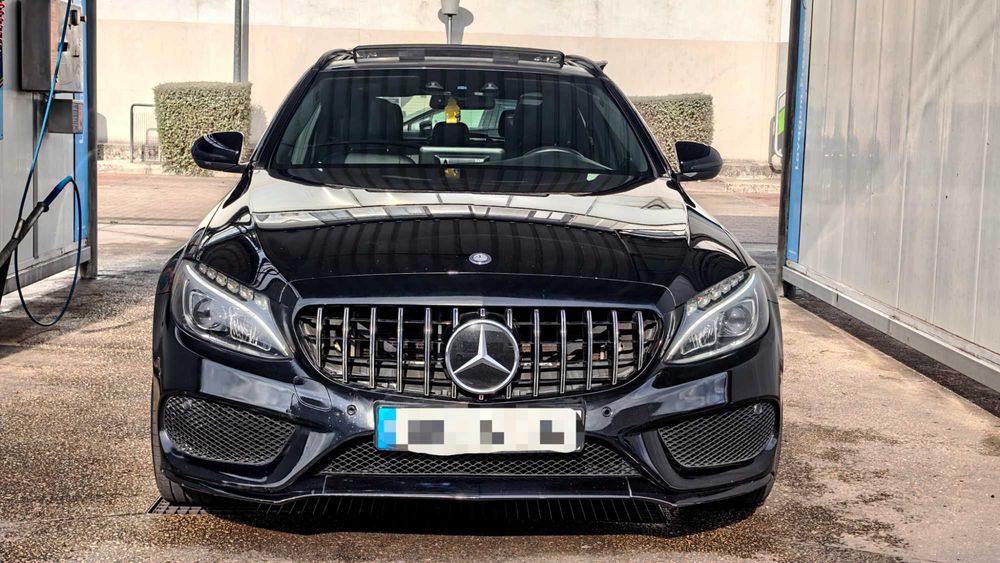 Mercedes-Benz C220d Station - Pack AMG - Teto Panoramico - Tablets traseiros de origem - Interior Full Leds — photo 4