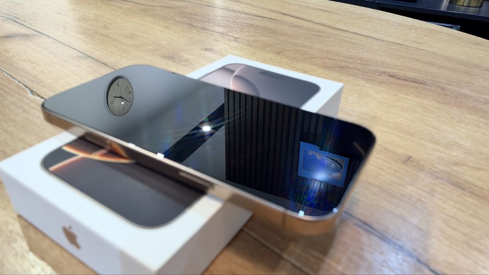 iPhone 16 Pro Max - 256GB - White Titanium