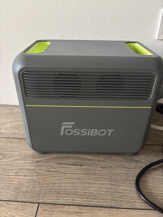 Зарядна станція fossibot 1200
