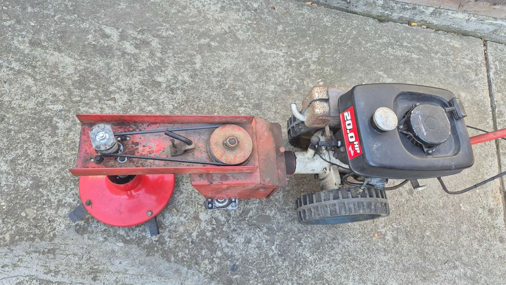 Газонокосарка роторна +щітка