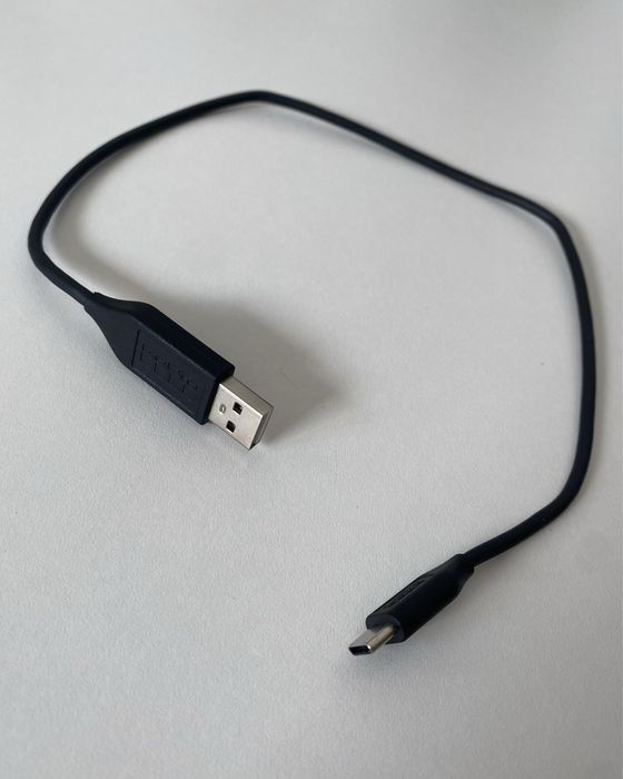 GoPro HERO11 c/ acessórios (utilizada apenas numa viagem)