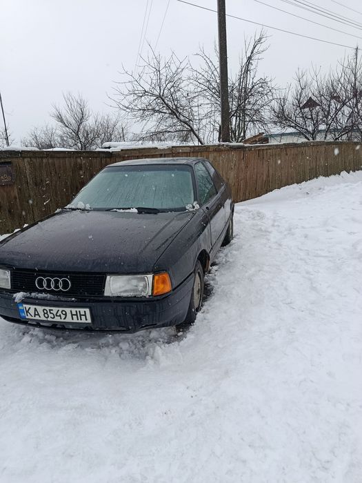 Ауді 80 в гарному стані не гнила