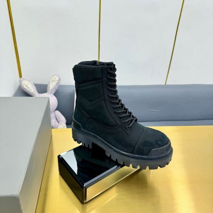 Balenciaga Strike