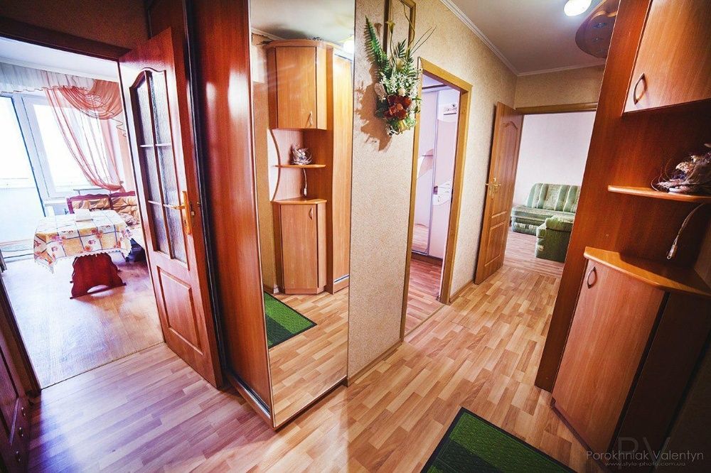 2 ком кв з документами в райне Мегамола, Грош по Ляля Ратушной.Посуточ