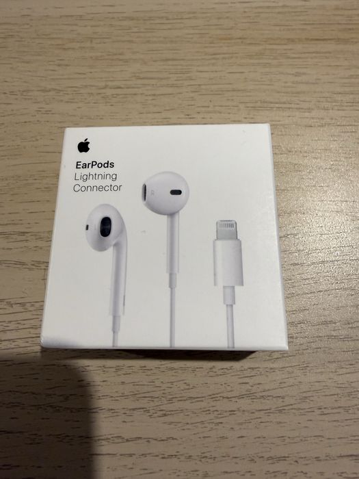 Apple EarPods (Lightning) usados apenas 1 semana