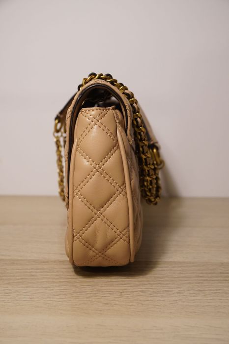 Mala Guess a tiracolo
