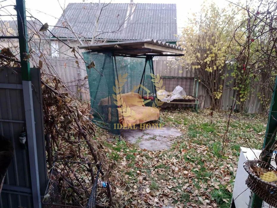 Продам дачний будинок в с.Бабинці