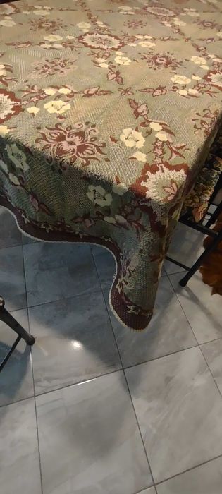 Ornamenty kobierzec obrus tkany ,unikalny królewski gratis wysyłka!