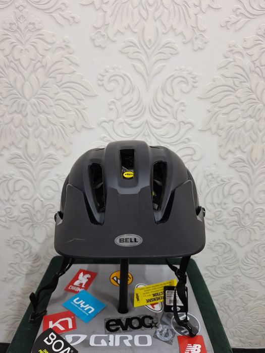 Kask rowerowy BELL 4FORTY unisex L 58-62cm MIPS