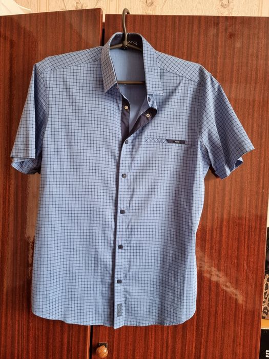 Рубашки мужские с короткими рукавами, с длинными.