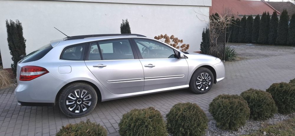 Ładna Laguna 3 #opłaty na rok# 2.0 ON stan bdb