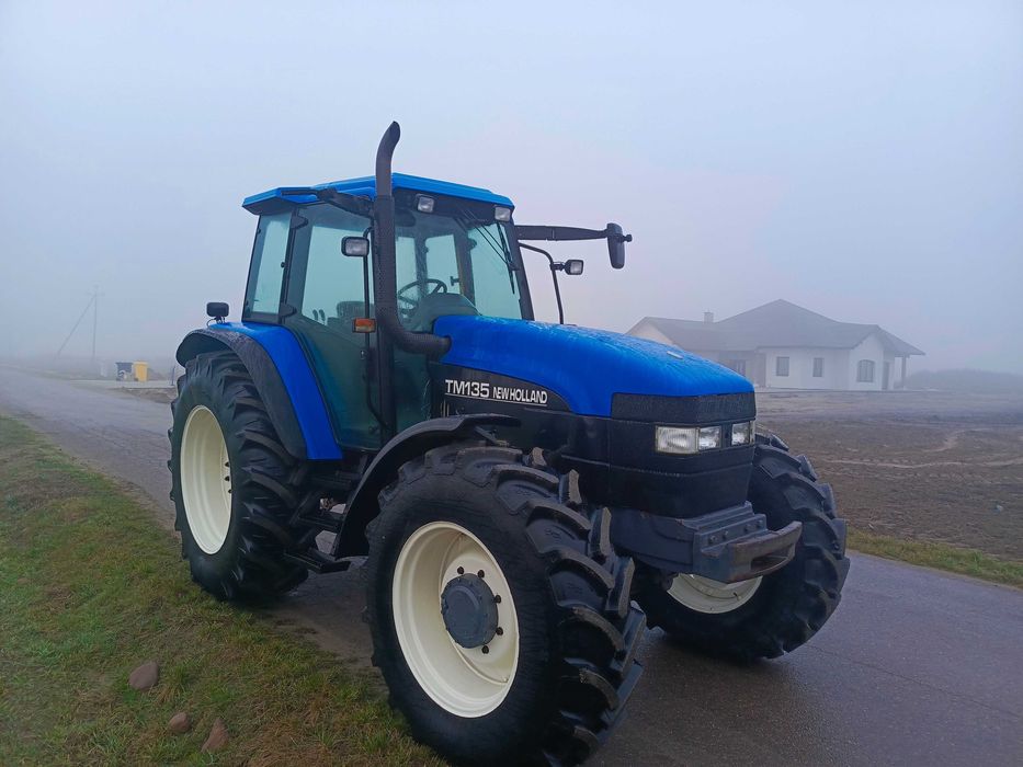 New Holland TM 135