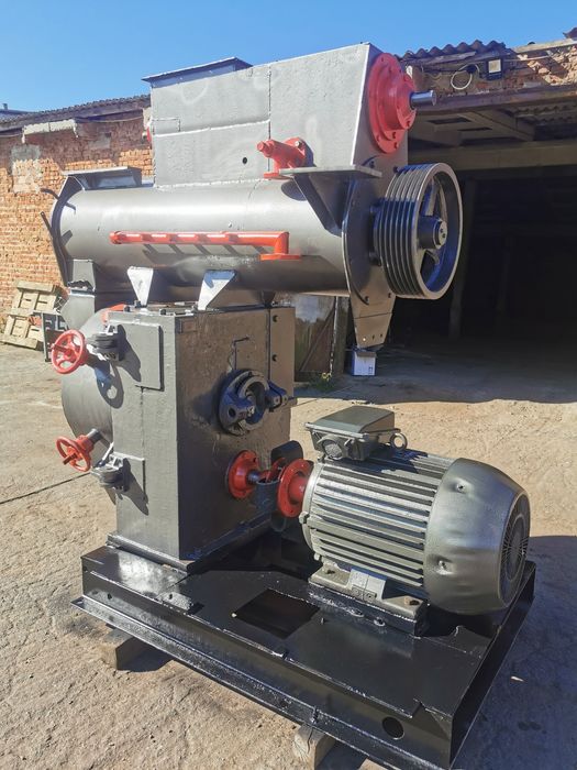 В НАЯВНОСТІ!!Гранулятор комбікормів Б6ДГВ, лінія комбікорма, комбікорм