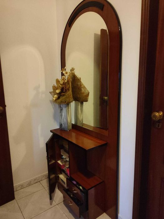 Aparador em excelente estado