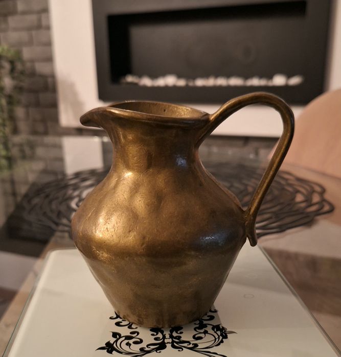 Dzbanek mosiadz/brąz.