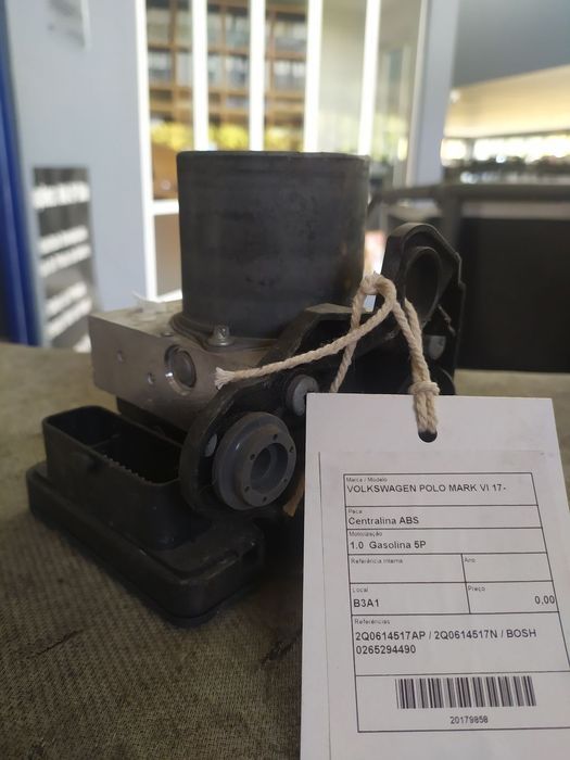 CENTRALINA DE ABS VOLKSWAGEN POLO MARK VI / 2Q0614517AP / 0265294490