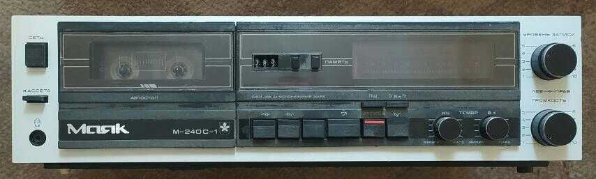 Кассетная дека Маяк 240