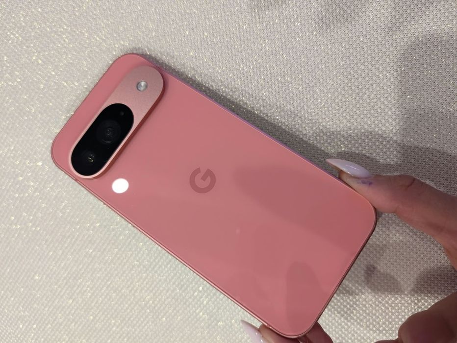 Google Pixel 9 Peonia 256 GB różowy
