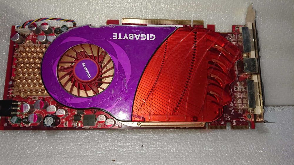 Karta graficzna Gigabyte HD4850 512MB DDR3