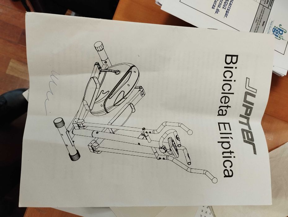 Bicicleta elíptica como nova422804704063006723